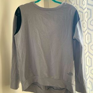 The North Face Training Long-Sleeve SMALL GREY